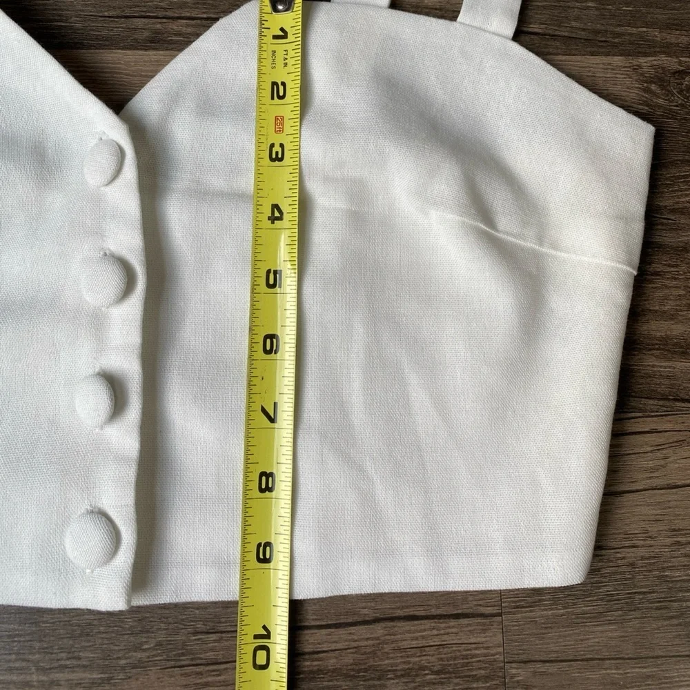 Le Lis Women’s Beige Button-Up Crop top Size M - Picture 6 of 6